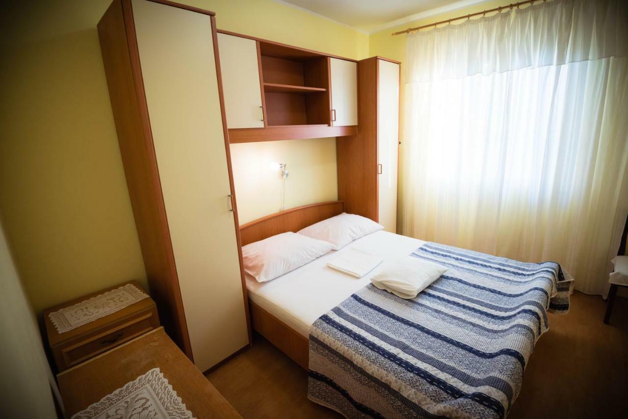 Apartmani Bare I Danica Grebaštica Buitenkant foto
