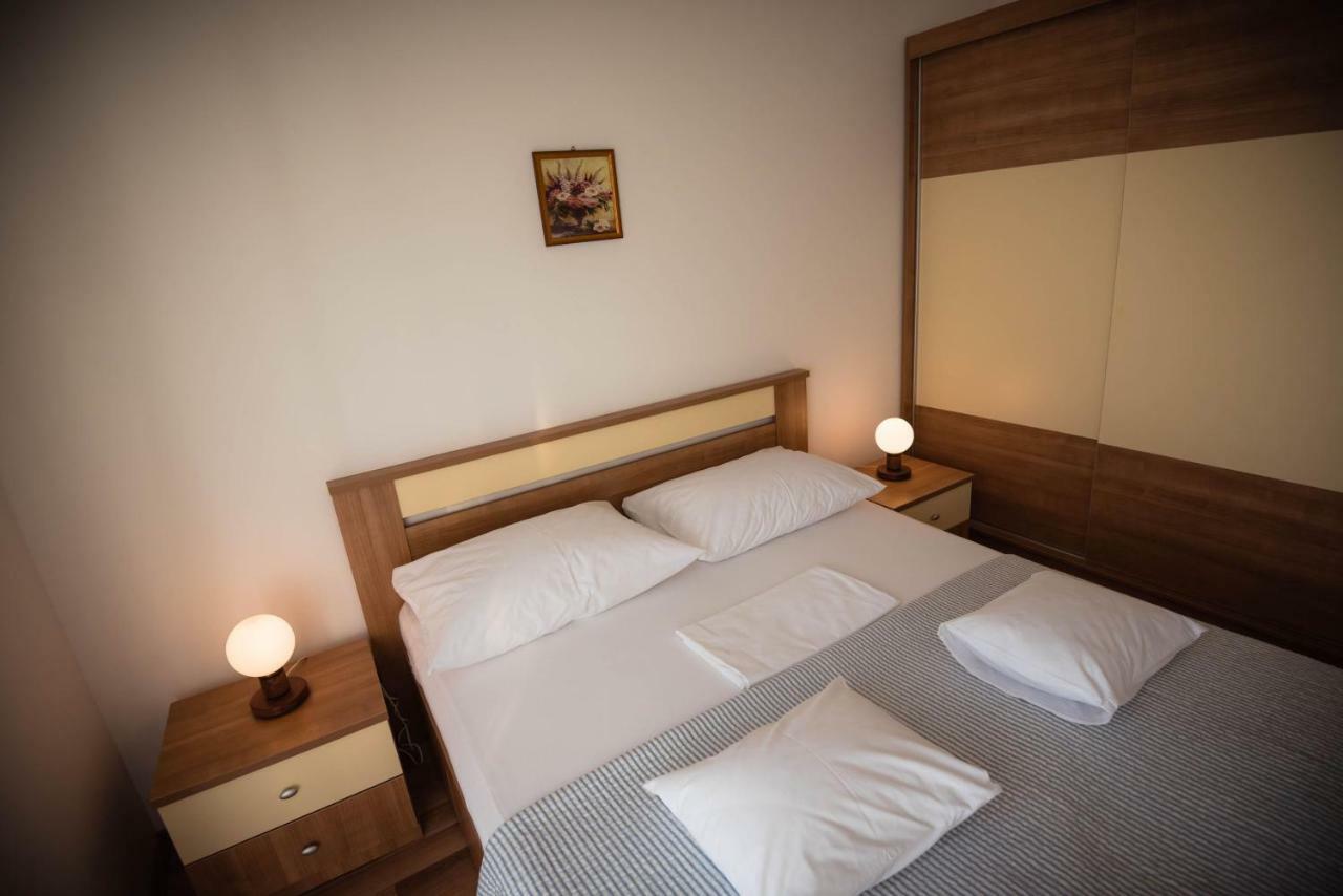 Apartmani Bare I Danica Grebaštica Buitenkant foto